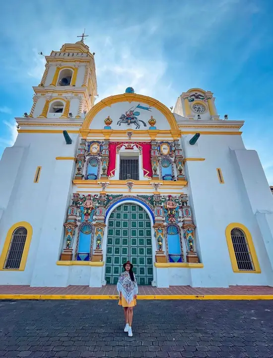 Fachada de la Parroquia de Santiago Apóstol en Chignahuapan