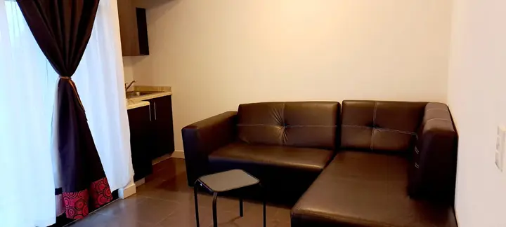 Sala de estar de la suite cuádruple